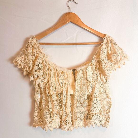 3 FOR $50! 🎁 TULAROSA Off Shoulder Amelia Bustier Crop Sz. S Eggshell Cr… - Picture 6 of 6